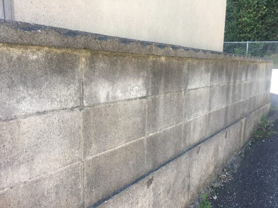 塀の経年劣化